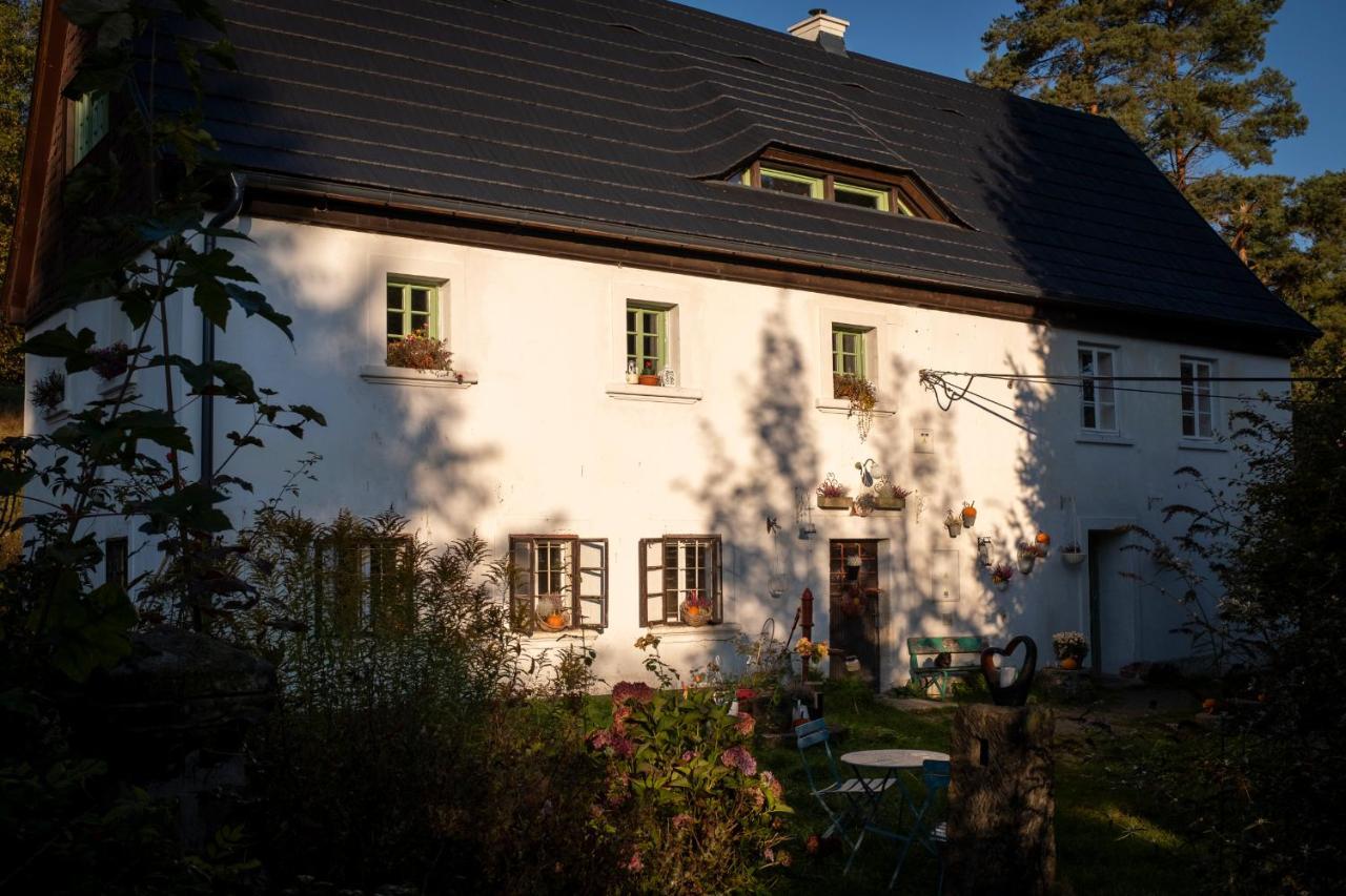 Enjoy Cozy Romance Hills Forest Gardens Views Sauna Whirlpool Bath Jablonne v Podjestedi Exterior foto